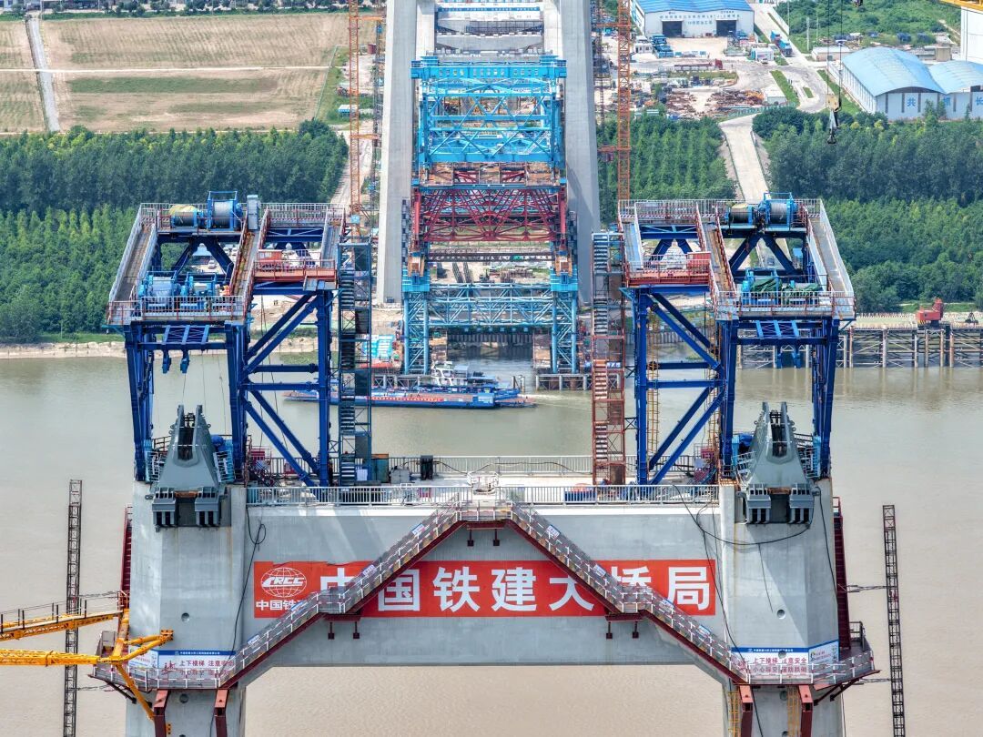 这座长江大桥迎来新进展!预计2027年底建成 这座长江大桥迎来新进展!预计2027年底建成