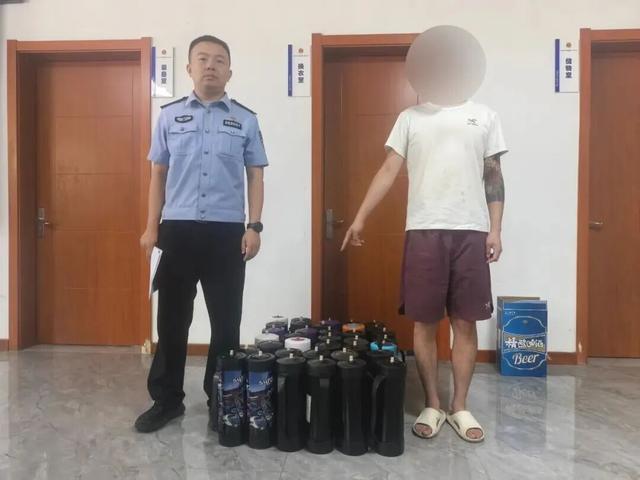 “笑”不出来!凌晨2点,他被抓个正着! “笑”不出来!凌晨2点,他被抓个正着!