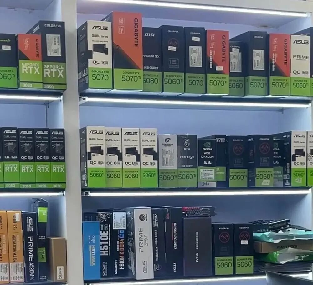“涨疯了,简直离谱!” 等了俩月没等来降价,反倒多花两千块?不少网友坐不住了 “涨疯了,简直离谱!” 等了俩月没等来降价,反倒多花两千块?不少网友坐不住了