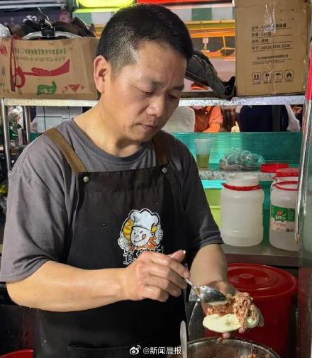 福州煎饼叔叔去世，年仅51岁，妻子：留不住他，他要去享福了