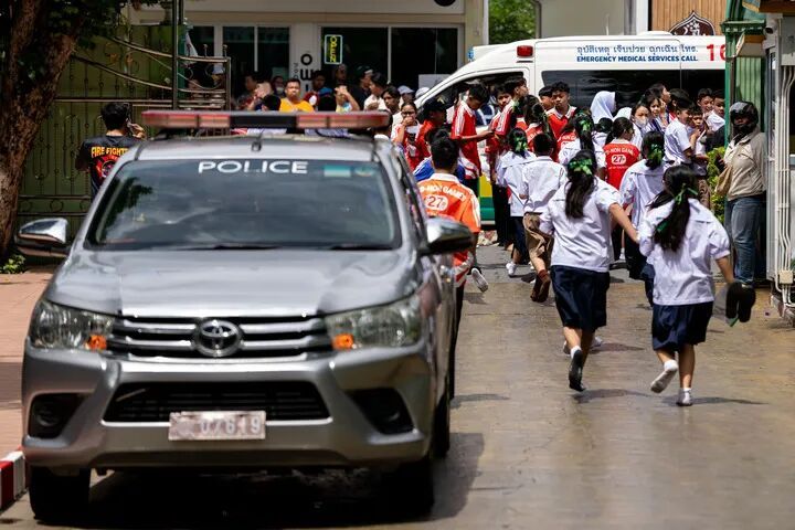 泰国发生校园枪击案,7死15伤,枪手是初中生 泰国发生校园枪击案,7死15伤,枪手是初中生