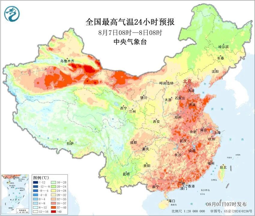 特大暴雨!台风“白海豚”逼近,注意防范→ 特大暴雨!台风“白海豚”逼近,注意防范→