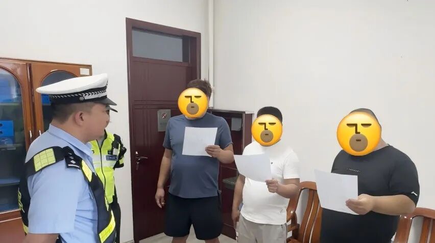 男子吃完烧烤,却接到警察电话…… 男子吃完烧烤,却接到警察电话……