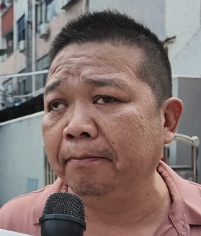 汽车变“拦路虎”，厂区大门被堵七天，多名租户出入只剩“一条缝”