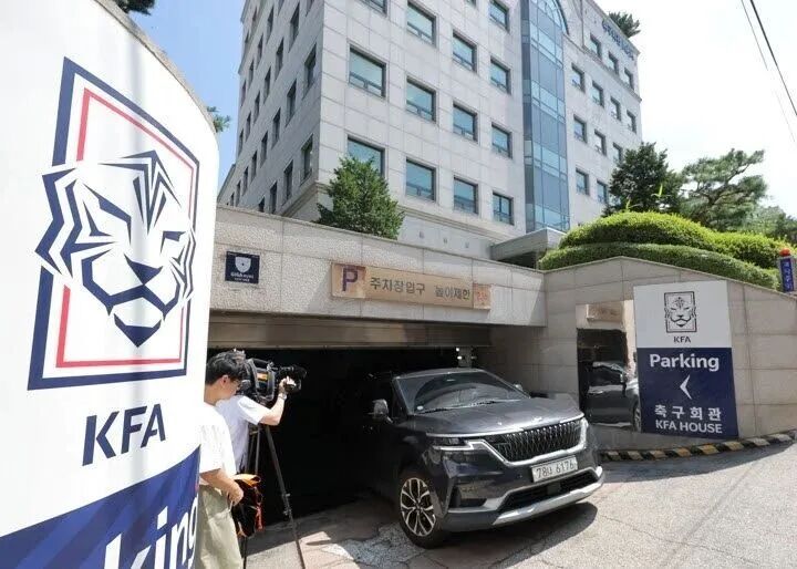 炸裂 | 韩国足协被曝：为外籍裁判员，安排色情招待