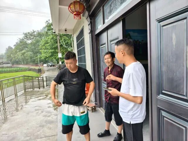 湖南湘西成功处置一起自然灾害险情:组织32户89人紧急转移避险,奖11万元! 湖南湘西成功处置一起自然灾害险情:组织32户89人紧急转移避险,奖11万元!