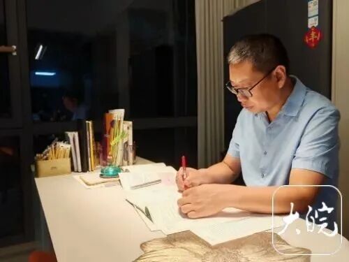 女儿一句“有本事你去考”，44岁职场爸爸5个月一战上岸“双一流”高校