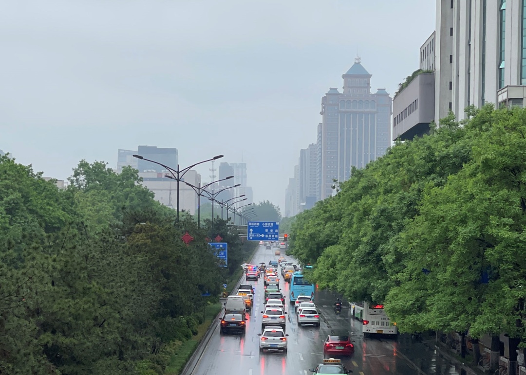 注意,陕西发布强对流蓝色预警!西安、宝鸡、汉中等地将有短时强降水→ 注意,陕西发布强对流蓝色预警!西安、宝鸡、汉中等地将有短时强降水→