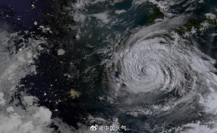台风白海豚登陆点缩圈