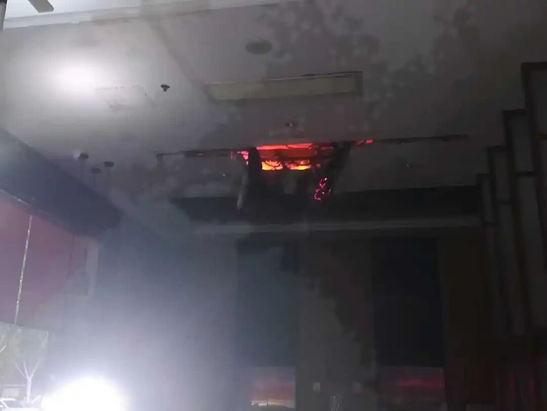 网传 “空调24小时不关更省电”?安全提醒:省电事小,防火事大! 网传 “空调24小时不关更省电”?安全提醒:省电事小,防火事大!