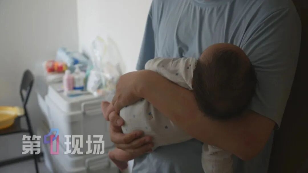 花3.5万元请“专家级”月嫂 宝宝凌晨却被厚被子蒙头约10分钟 花3.5万元请“专家级”月嫂 宝宝凌晨却被厚被子蒙头约10分钟