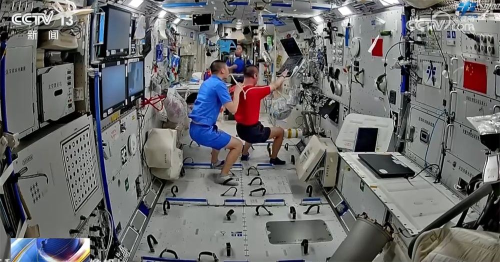中国空间站工作Vlog更新！乘组日常满满 机器人小航在轨“成长”