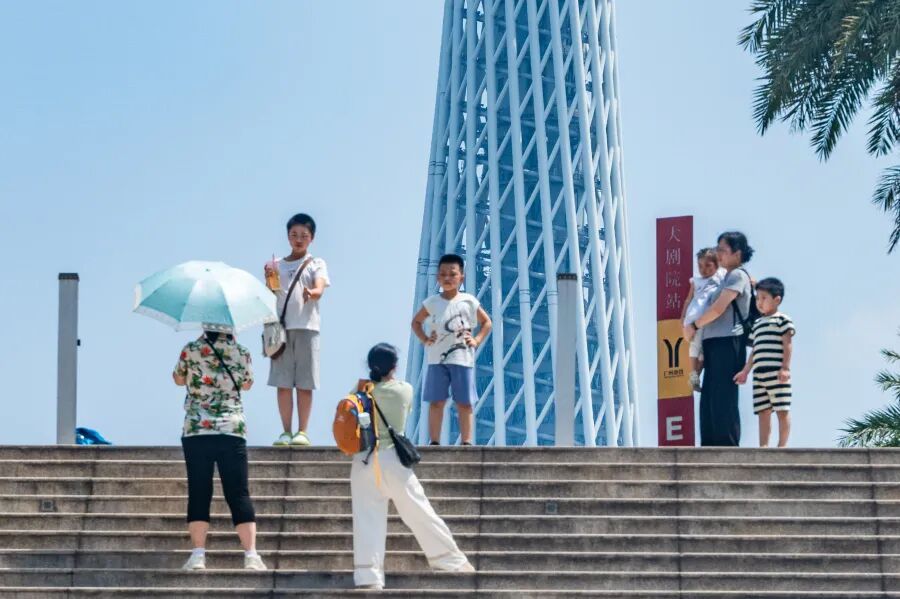 广东将现39℃!还有8级左右雷雨大风 广东将现39℃!还有8级左右雷雨大风