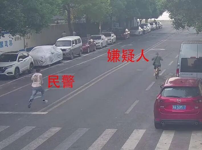 武汉街头，民警狂奔百米，飞身扑倒“算命大师”