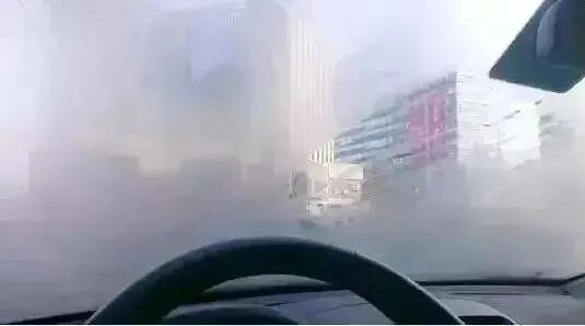 台风天安全行车，这些要点请牢记→