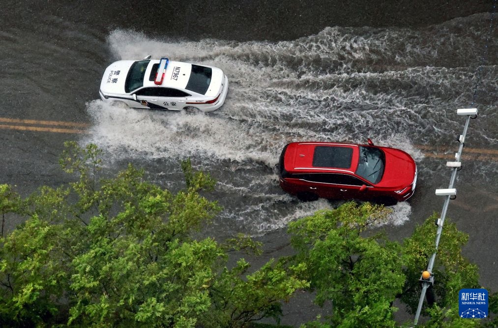 台风“白海豚”带来强降雨 台风“白海豚”带来强降雨