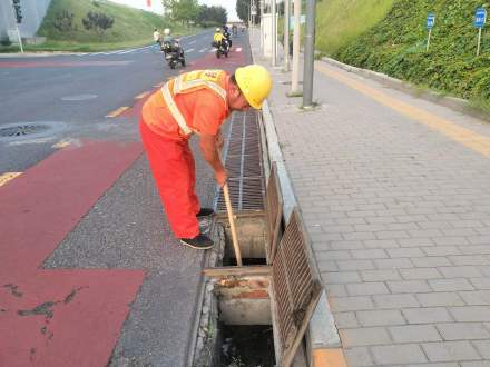 北京:公路高风险路段夜间主动封闭 北京:公路高风险路段夜间主动封闭