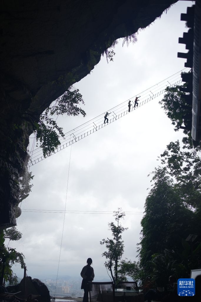 盘活洞穴“凉资源” 拓展文旅新场景