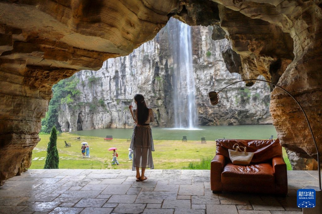 盘活洞穴“凉资源” 拓展文旅新场景