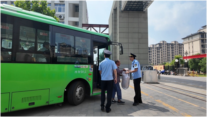 北京密云投入百辆客车用于防汛转移 北京密云投入百辆客车用于防汛转移