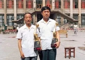 “两弹一星”元勋王希季逝世!“我愿做太空的铺路石”,他用一生奉献践行了誓言→ “两弹一星”元勋王希季逝世!“我愿做太空的铺路石”,他用一生奉献践行了誓言→