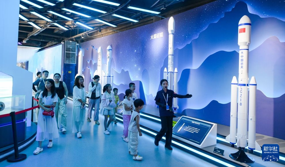 海南：高标准建设国际旅游消费中心