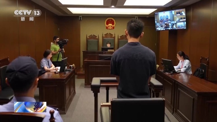 男子醉酒使用辅助驾驶开车 被拘役三个月 男子醉酒使用辅助驾驶开车 被拘役三个月