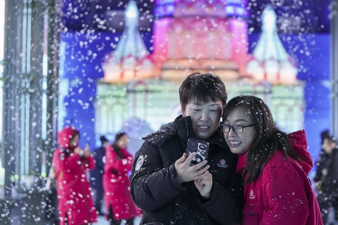 越热越火！今年夏天，年轻人把“避暑”玩出了天花板？