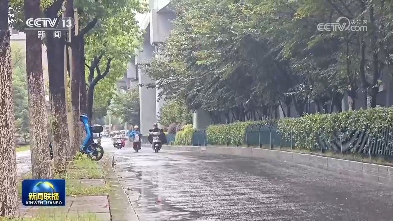 多地降雨持续 防汛救灾加紧进行 多地降雨持续 防汛救灾加紧进行