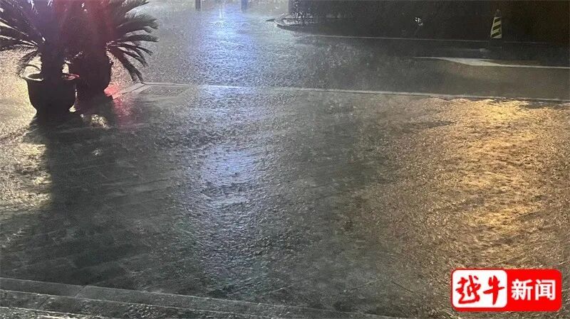 绍兴一地红色预警!浙江大范围强对流,“暴力雨”来了 绍兴一地红色预警!浙江大范围强对流,“暴力雨”来了