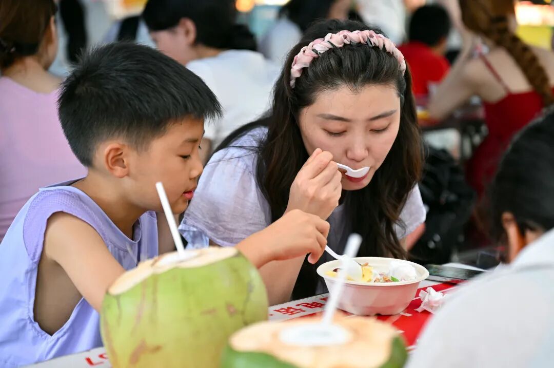越热越火！今年夏天，年轻人把“避暑”玩出了天花板？