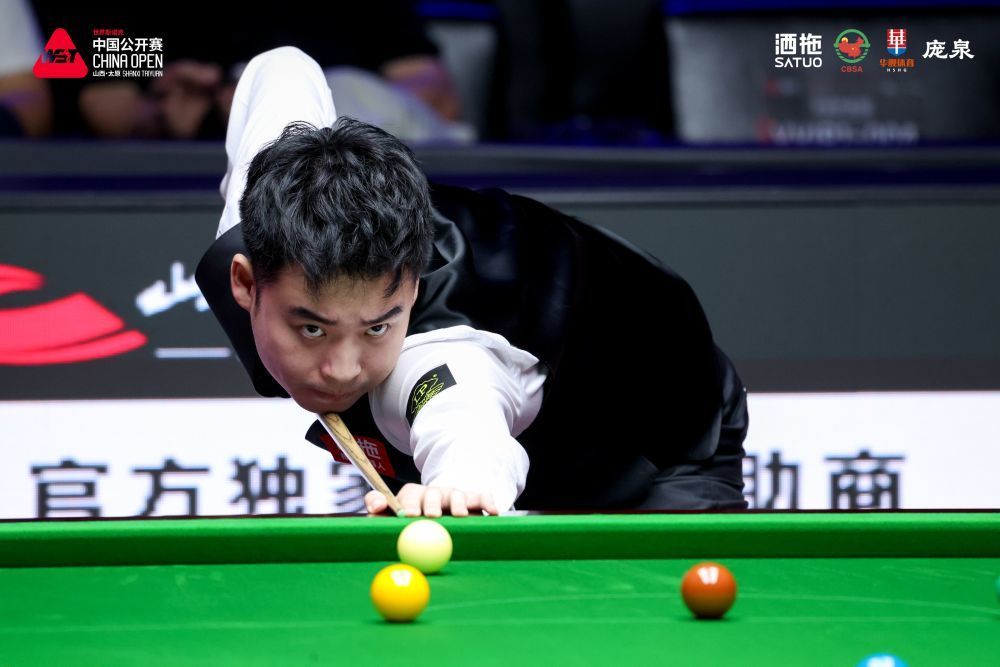 斯诺克中国公开赛：张安达晋级 斯佳辉遭淘汰