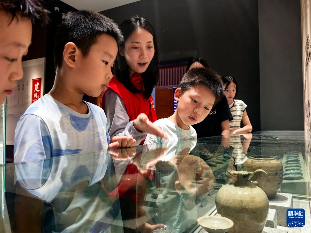 暑期荆楚文博热 少年寻踪文脉间 暑期荆楚文博热 少年寻踪文脉间