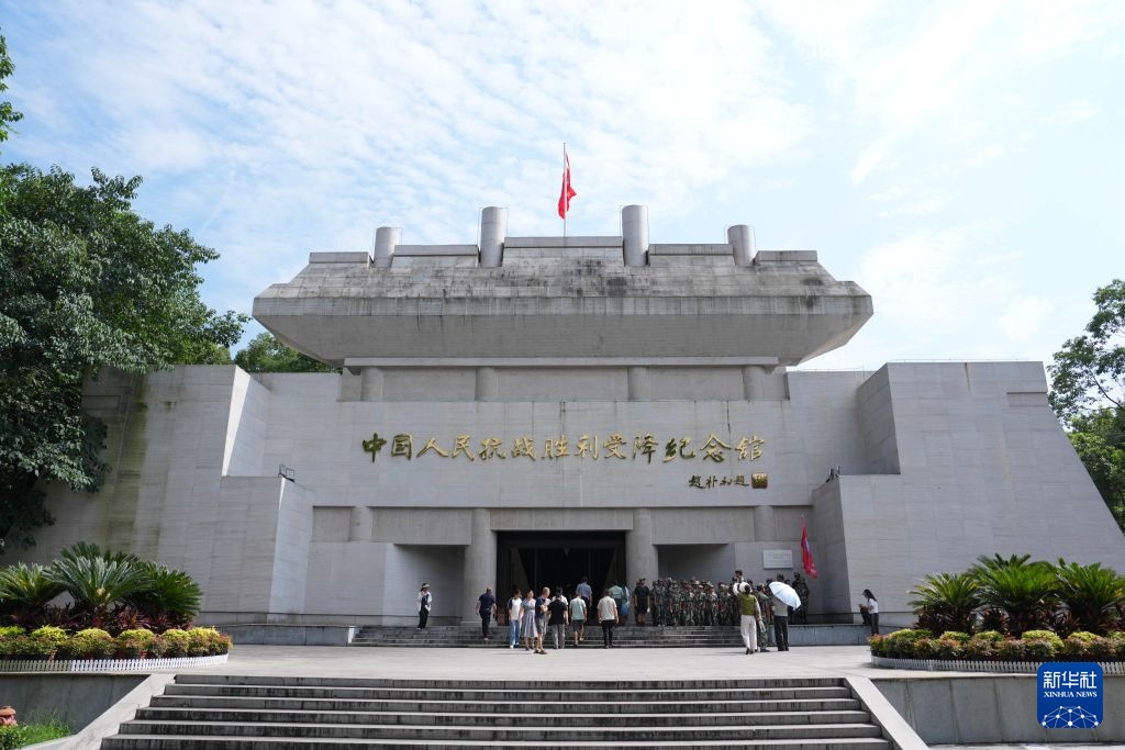 寻找照片中的TA丨在受降之城聆听胜利回响 寻找照片中的TA丨在受降之城聆听胜利回响