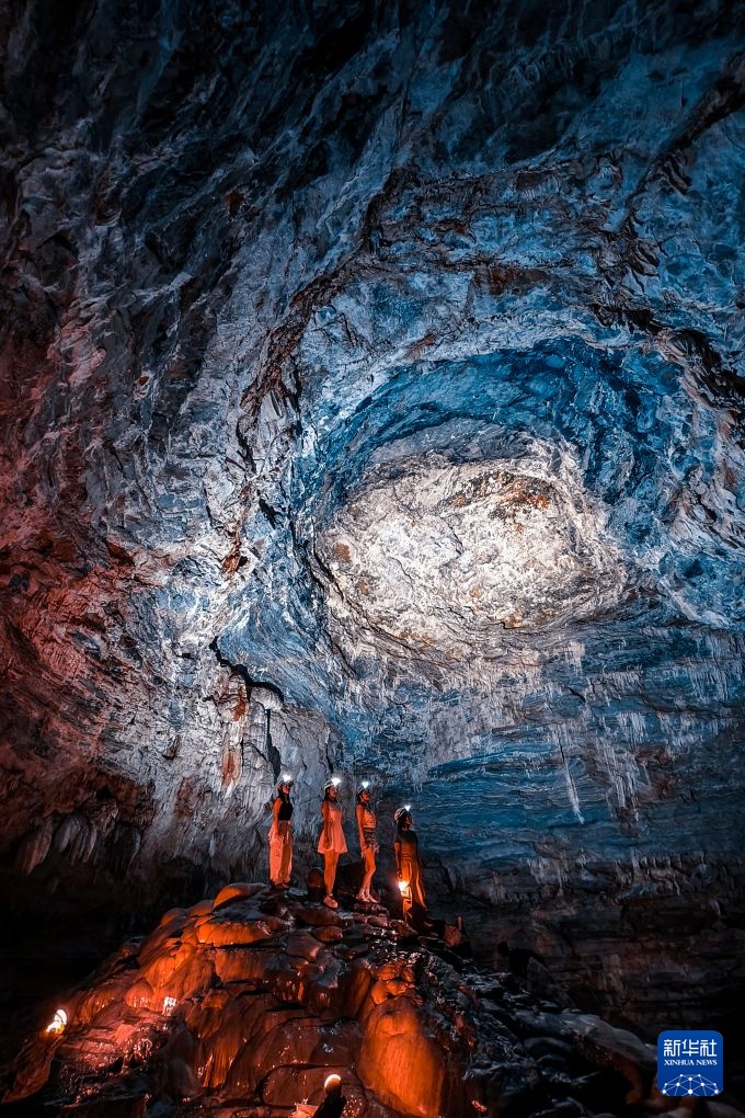 广西:“洞穴经济”打造文旅新体验 广西:“洞穴经济”打造文旅新体验