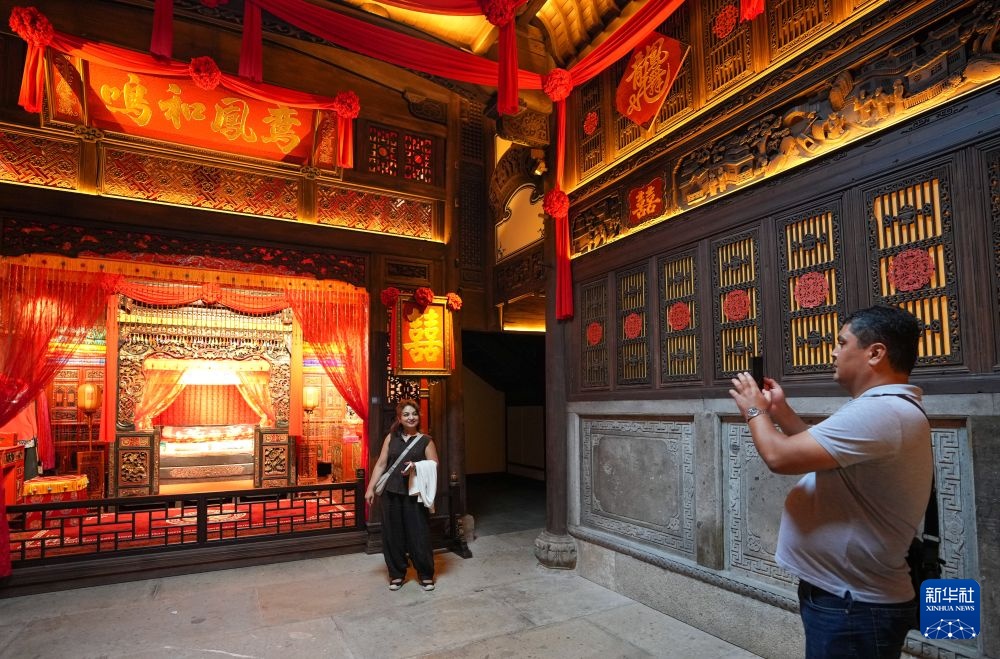 活力中国调研行丨湖南张家界:多元业态激活暑期文旅活力 活力中国调研行丨湖南张家界:多元业态激活暑期文旅活力