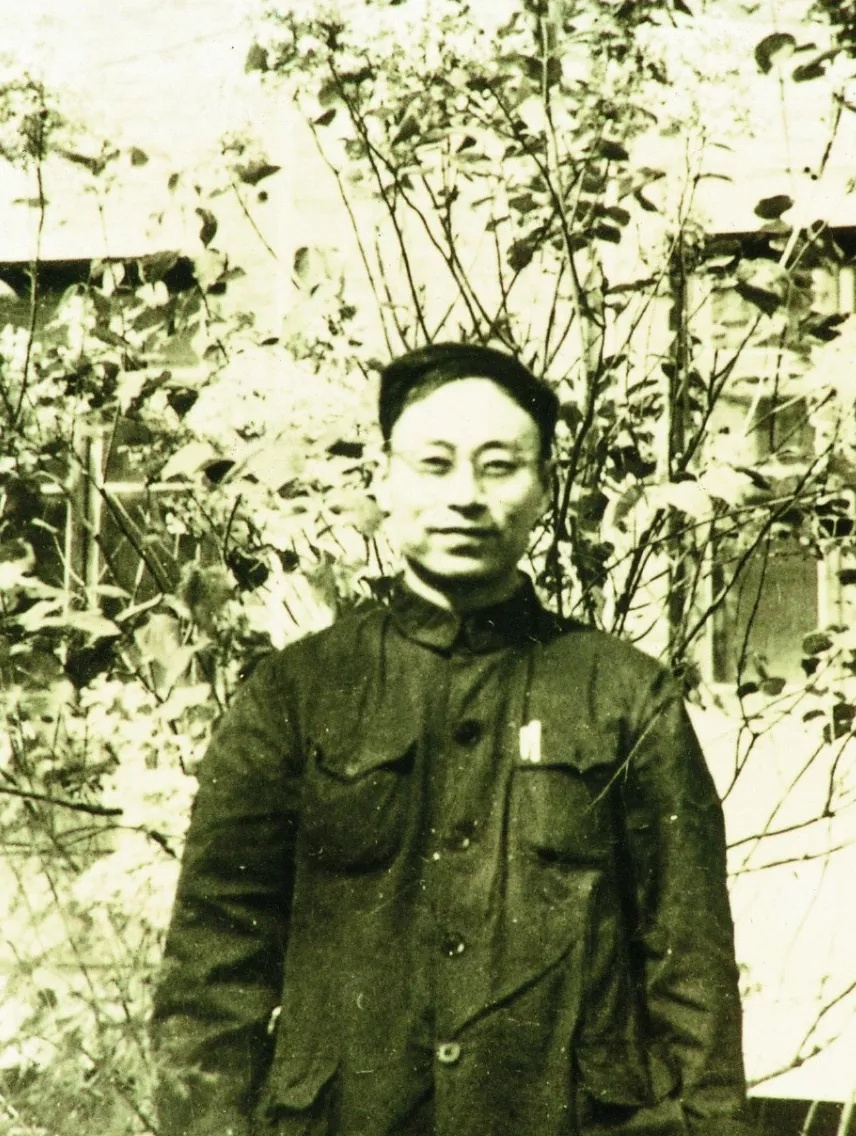永远铭记，永远怀念！