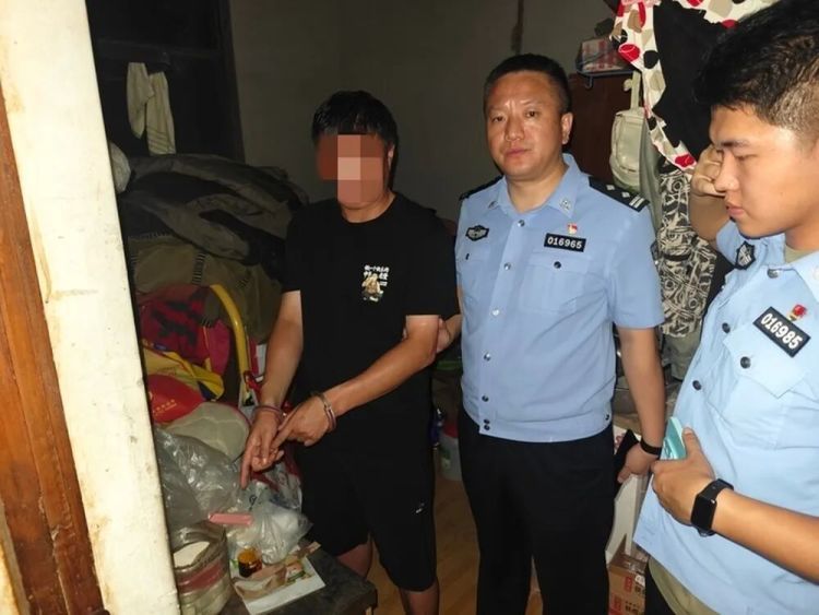 男子刚刑满释放，又在济南作案，不到1天就在家中被抓获