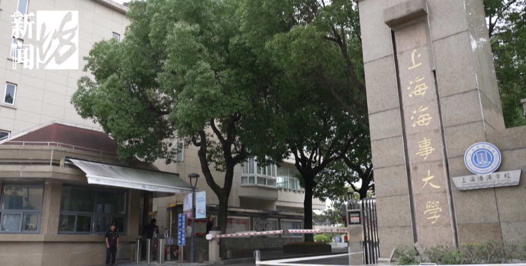 学霸女儿中考692.5分,名校毕业父母劝她放弃重点高中读中本贯通,引发热议 学霸女儿中考692.5分,名校毕业父母劝她放弃重点高中读中本贯通,引发热议