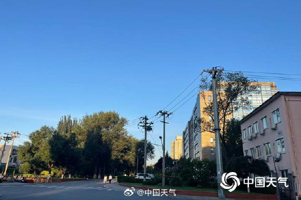 北京今天晴晒上线最高温32℃ 明天雷雨再度增多