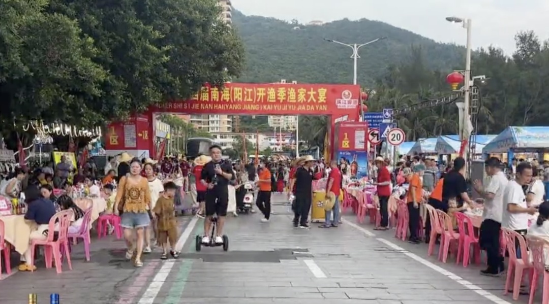 开渔啦!阳江千帆竞发太壮观,广东人的“海鲜自由”来了 开渔啦!阳江千帆竞发太壮观,广东人的“海鲜自由”来了
