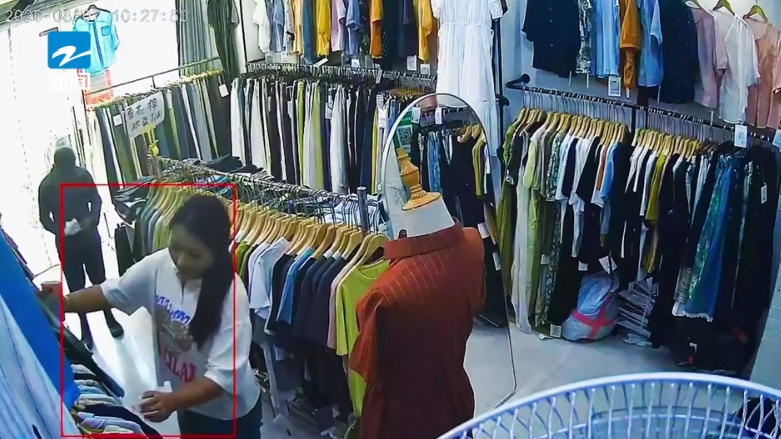 3000多万人围观,浙江一店主火了!网友纷纷感动:我真的忍不住了… 3000多万人围观,浙江一店主火了!网友纷纷感动:我真的忍不住了…