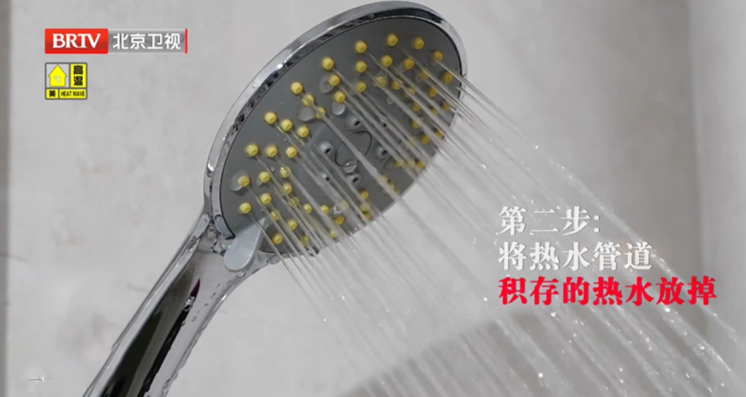 家里头号“细菌窝”不在厕所，而在这，67岁老人因此丧命，3招教您正确清洁
