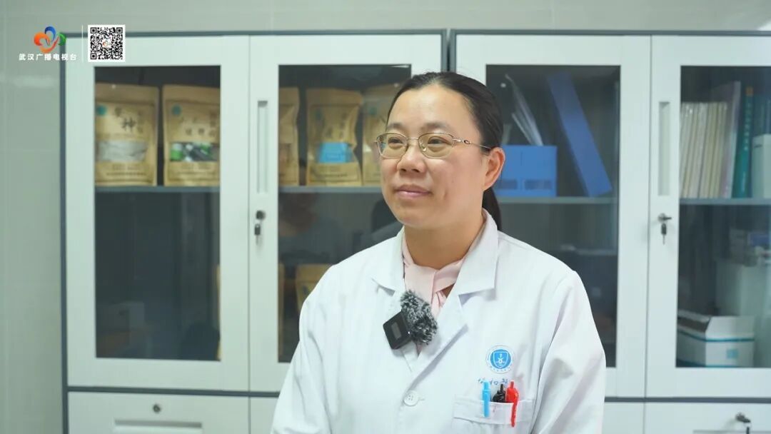 深色蛋糕到底能不能吃?记者调查武汉市场,真相来了 深色蛋糕到底能不能吃?记者调查武汉市场,真相来了
