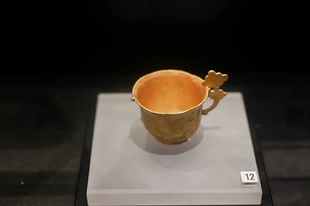 四川、陕西、湖南等地景区公告：新婚夫妻七夕节凭结婚证免门票