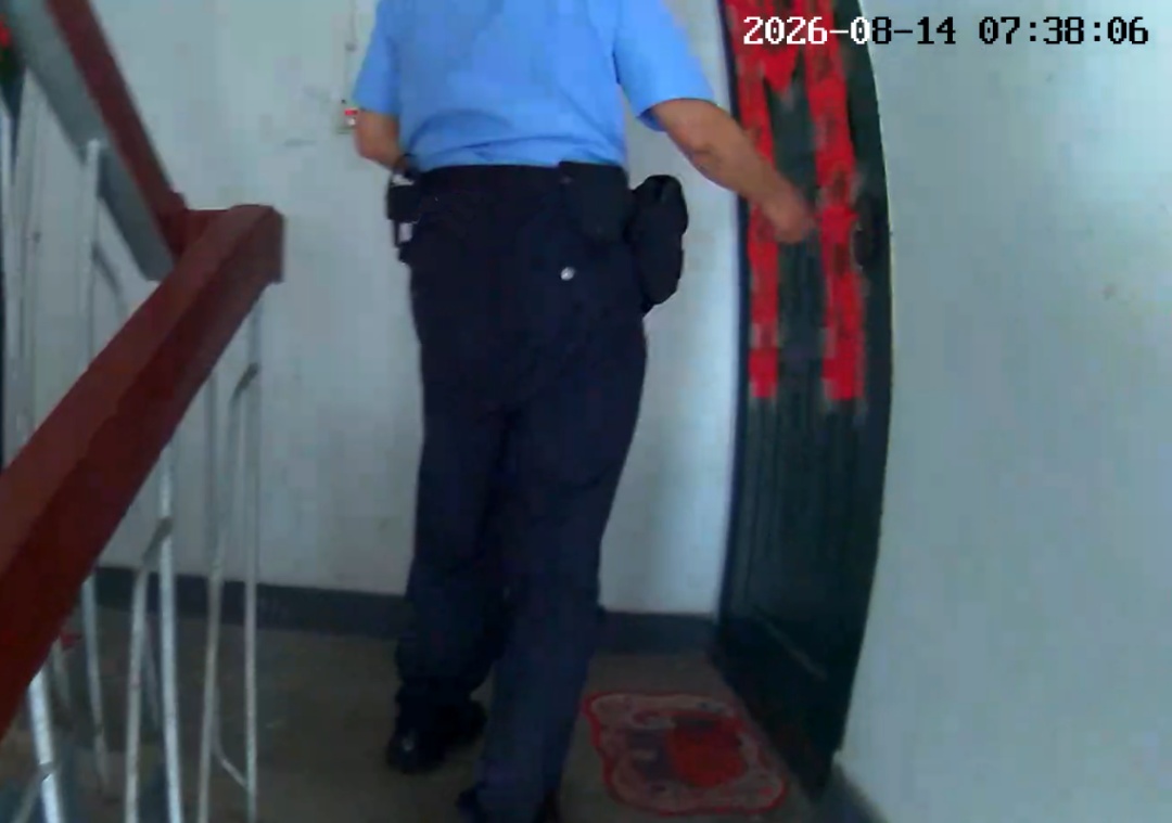 因为一次报警求助,海宁薛龙师傅悄悄做的这件事瞒不住了! 因为一次报警求助,海宁薛龙师傅悄悄做的这件事瞒不住了!