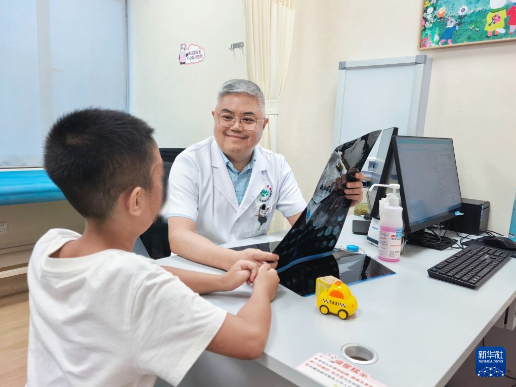中央宣传部、国家卫生健康委联合发布“最美医生”先进事迹
