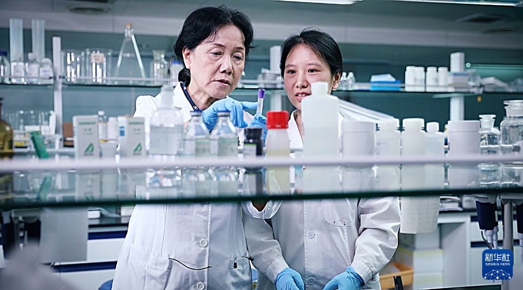 中央宣传部、国家卫生健康委联合发布“最美医生”先进事迹
