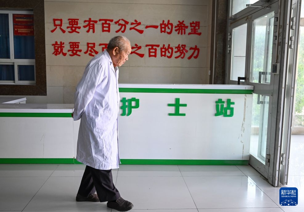 热爱丨吴登云：如果再选择，我还是选医生，选新疆