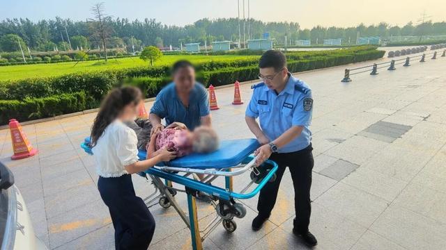85 岁老人走失9小时，聊城民辅警联手寻回平安
